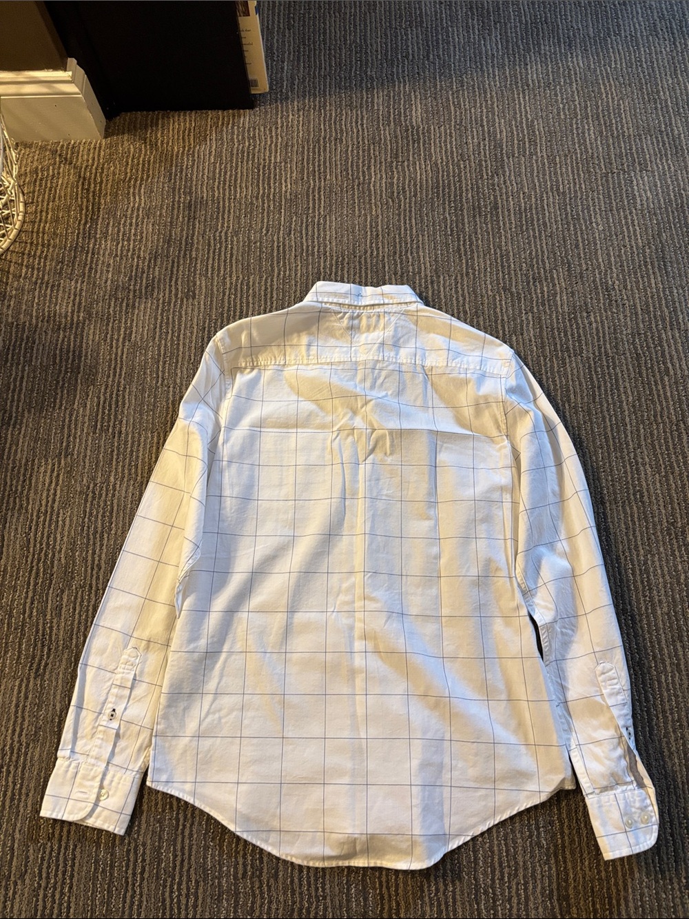 White/blue button down - Picture 4 of 4
